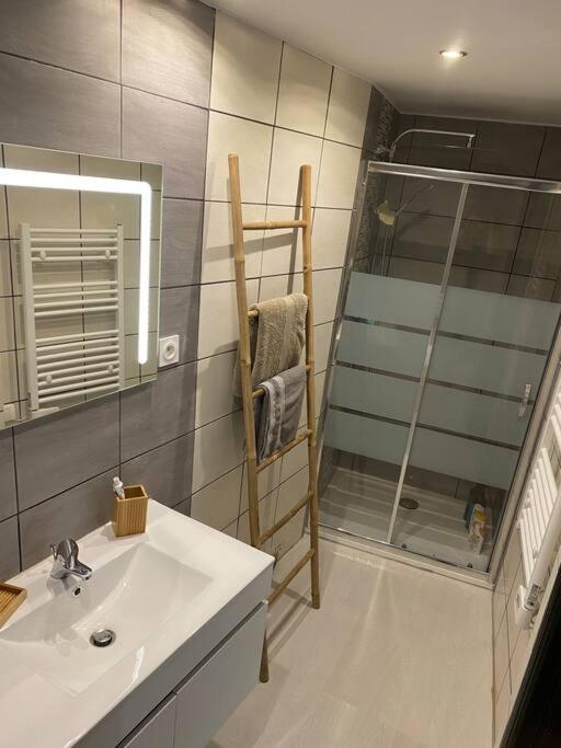 Gite De Tom Et Mag Classe 3 * Clevacances Βίλα Pontgibaud Εξωτερικό φωτογραφία